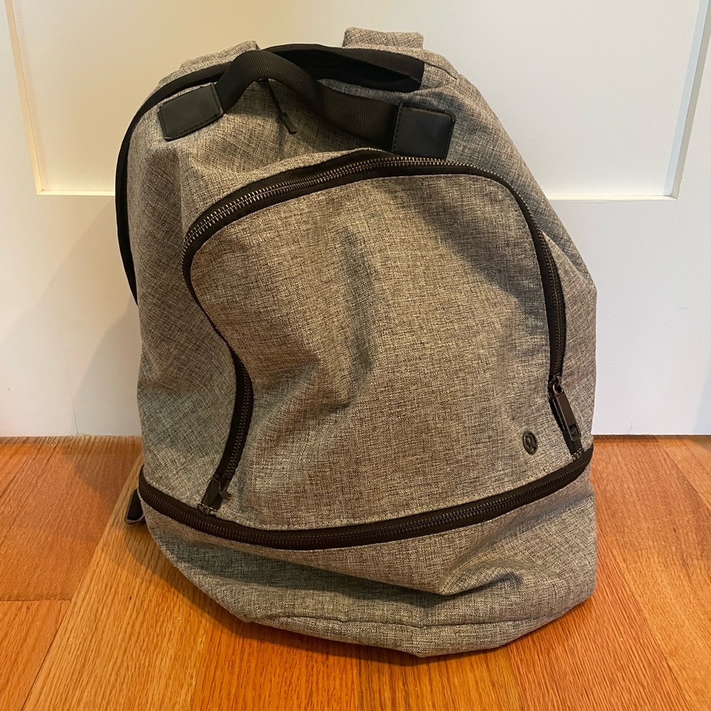 Lululemon city adventurer backpack